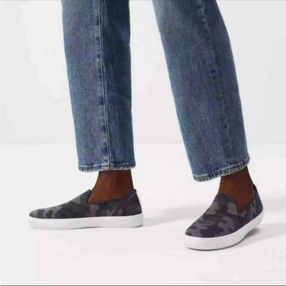 Rothy’s Gray Camo Slip-On Shoes Sneakers - Picture 2 of 6